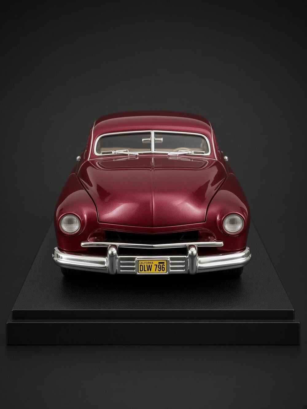 Muscle Machines 1:18 Diecast 1949 Mercury Custom Pharaohs Car Club Kustom